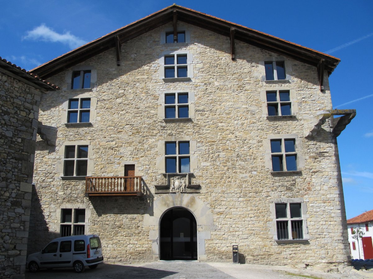 Hospitalea jauregia, egun kultur etxea