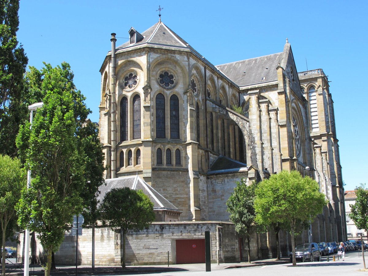 San Andres eliza, Baiona