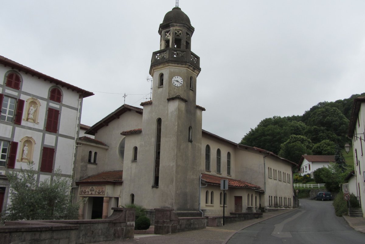 Bihotz Sakratua ermita, Hazparne