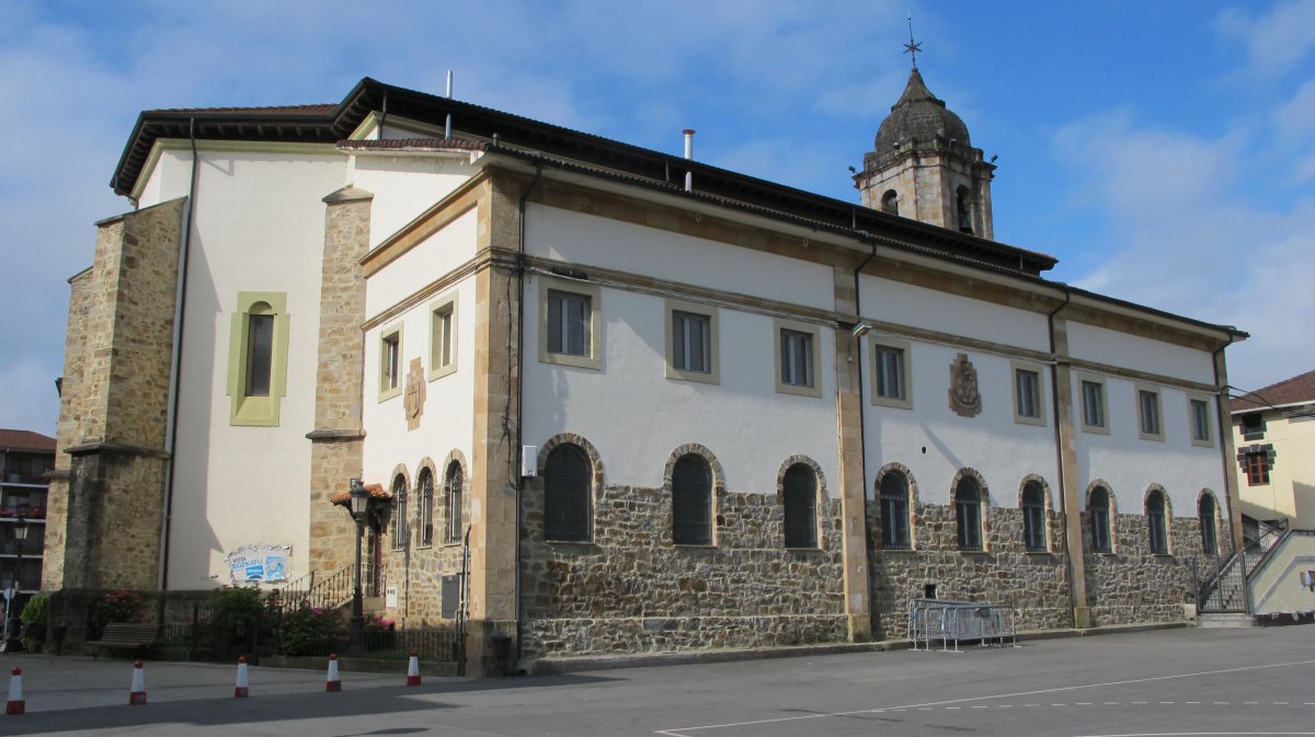 San Migel eliza, Zalla