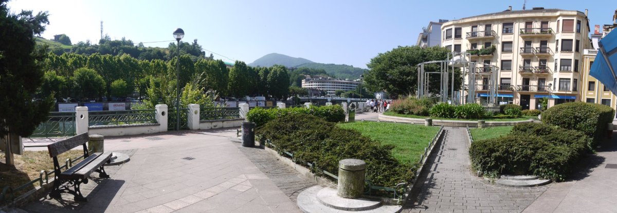 Eskolapioetako lorategiak