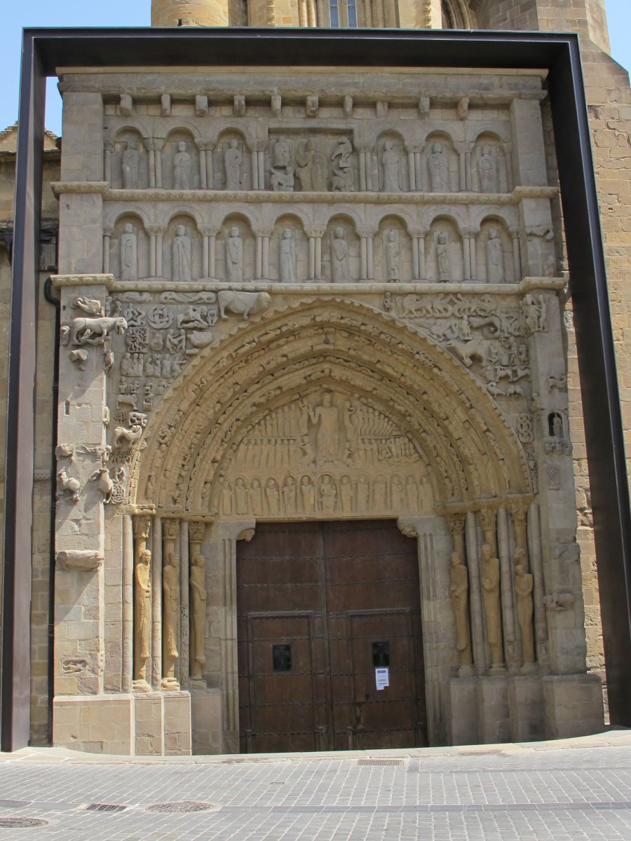 Santa Maria la Real eliza, Zangoza