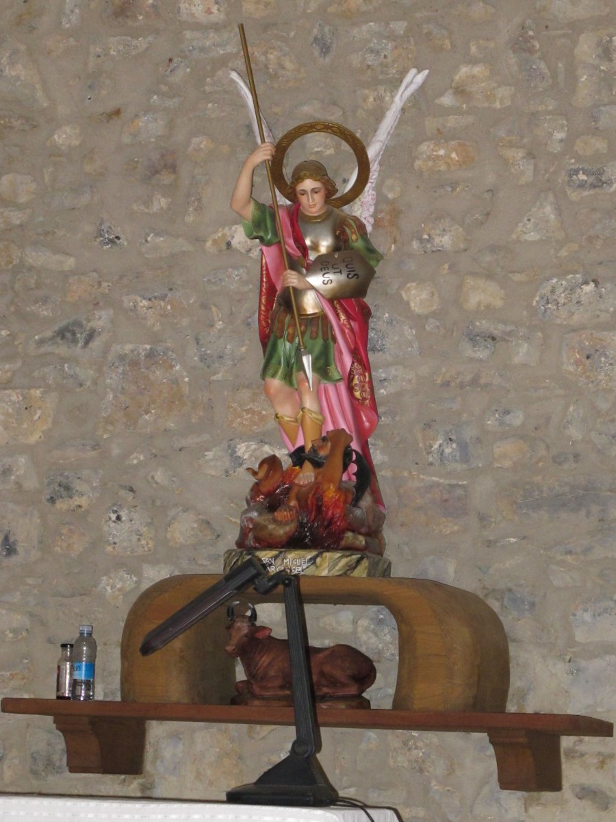 San Migel ermita, Nabarniz