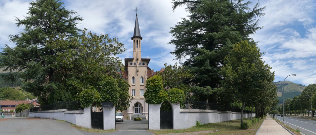 Jesus eta Maria komentua, Azpeitia