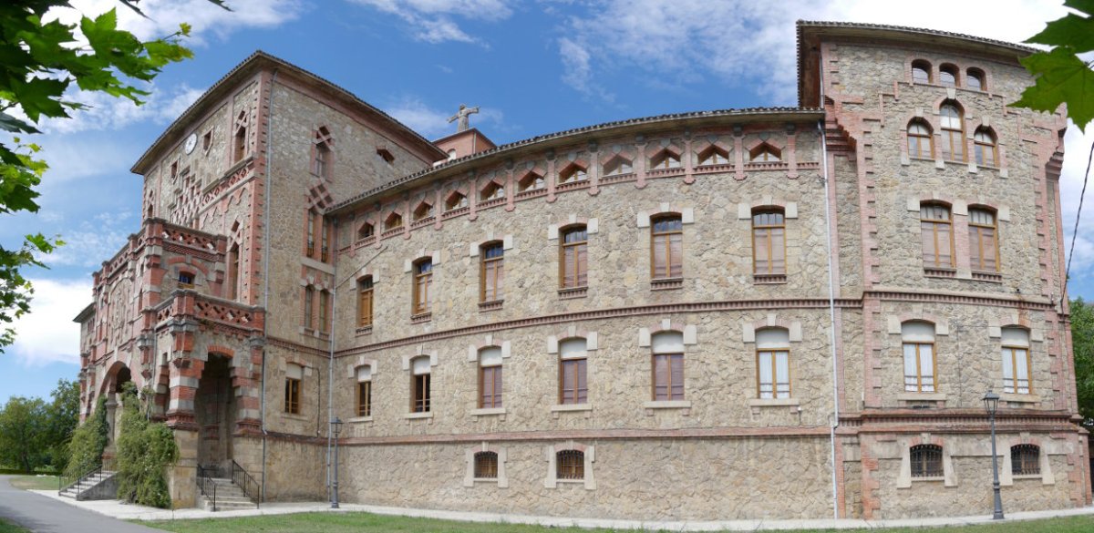 Olazko Ama Katekistak komentua, Azpeitia