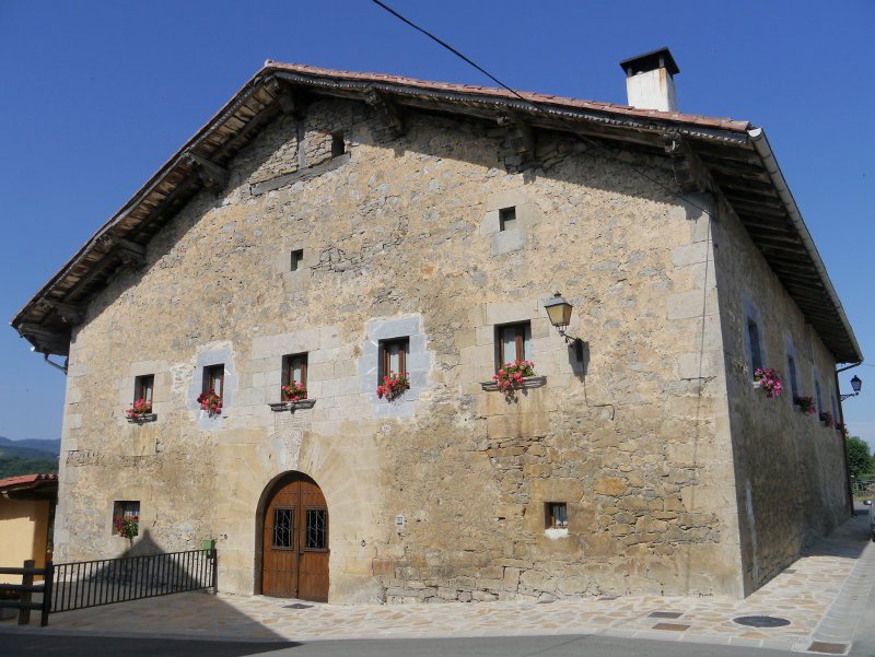 Juansarenea etxea, Arruitz