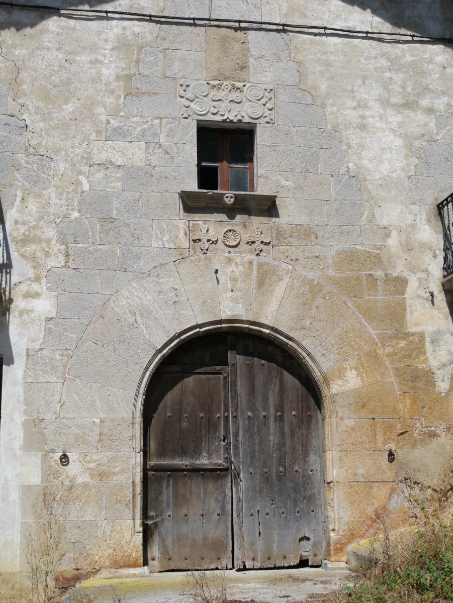 Herriko etxea, Etxarri