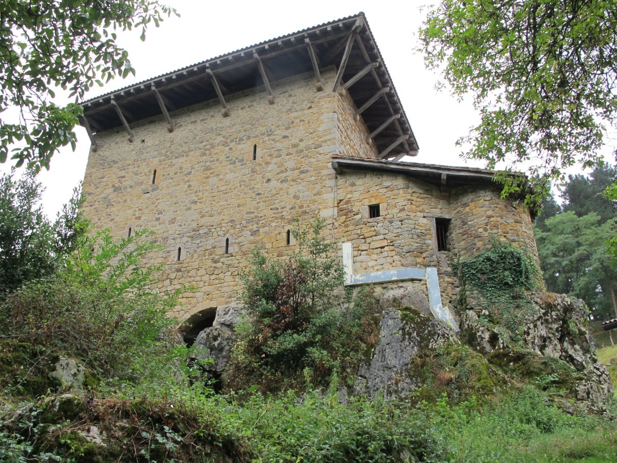 Etxaburu Dorretxea, Izurtza