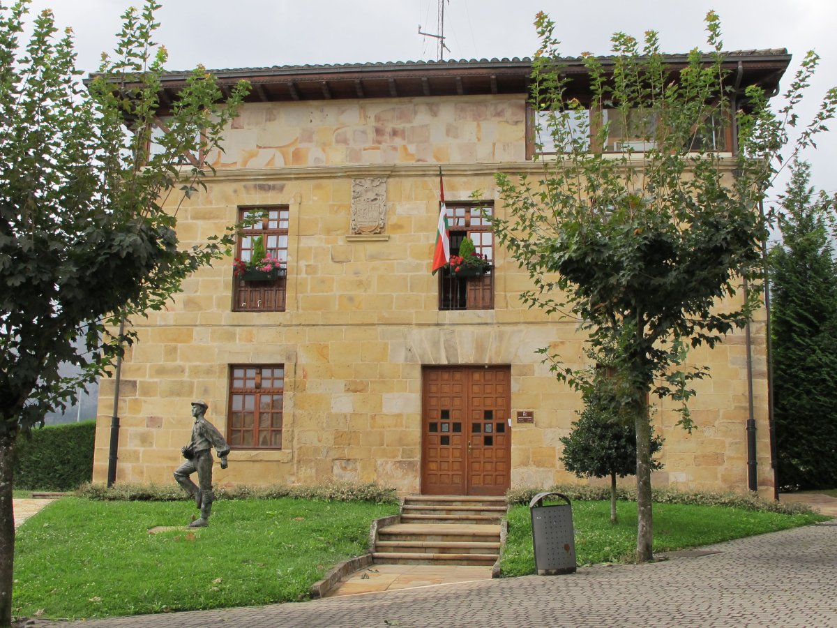 Goikolea jauregia, Iurreta