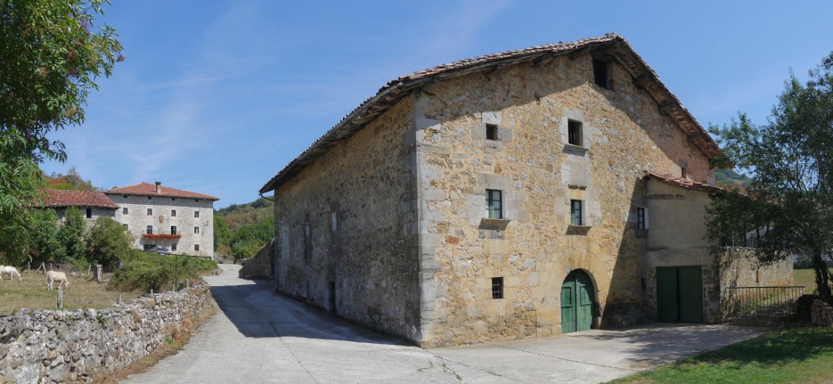 Herriko etxea, Madotz