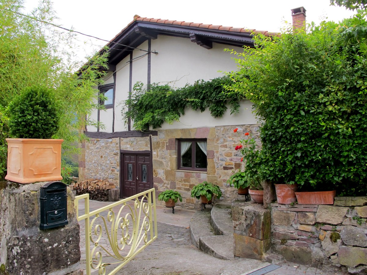 Etxetoa (Itxotoa) etxea, Zozaia