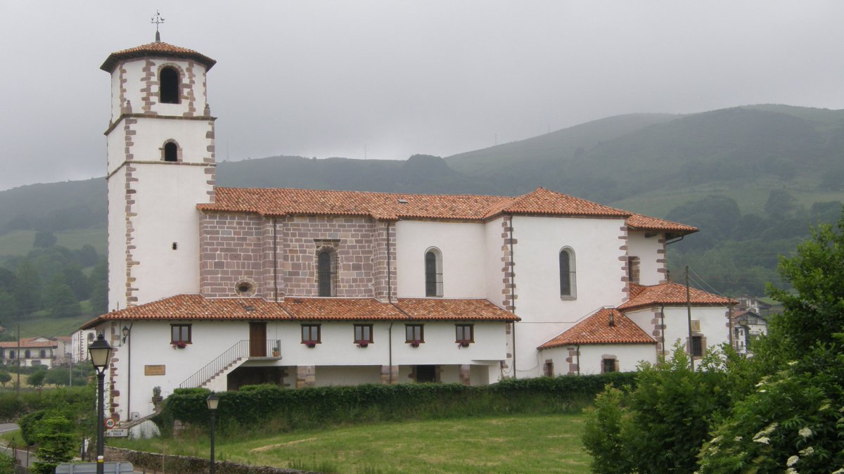 La Asuncion eliza, Amaiur