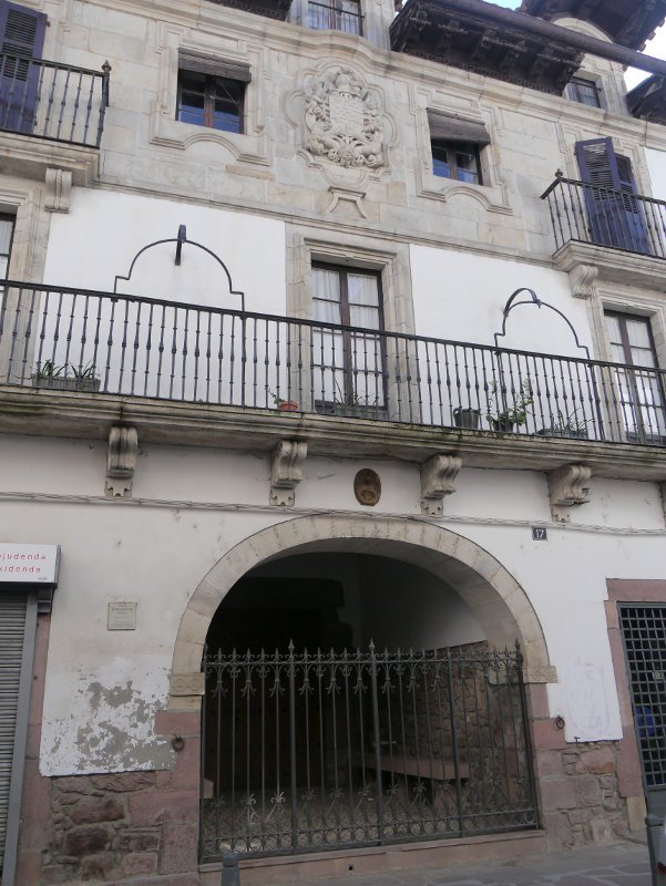 Arozarena jauregia, Elizondo