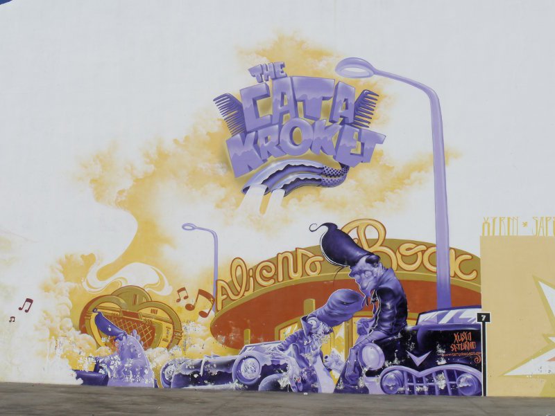 Graffitia frontoiko horman, Elizondo