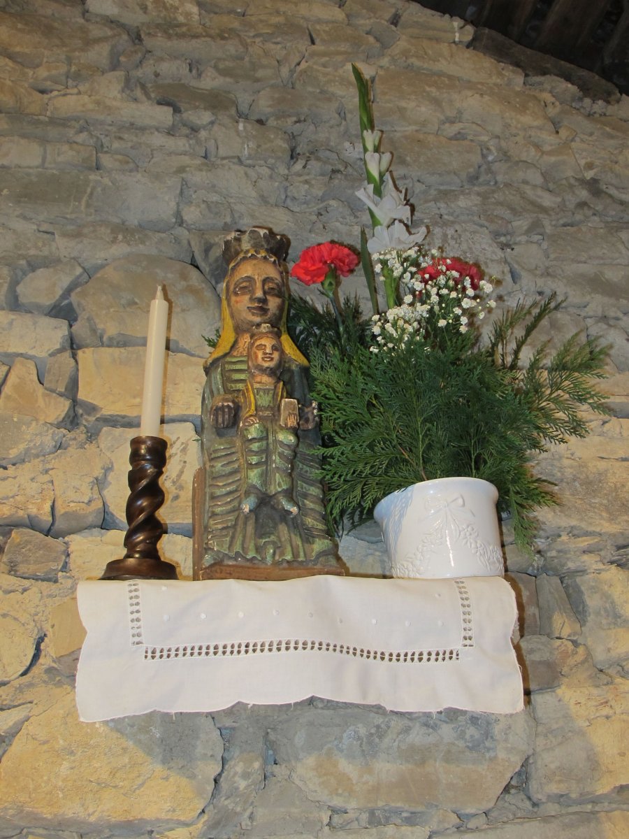 San Migel ermita, Larrabetzu