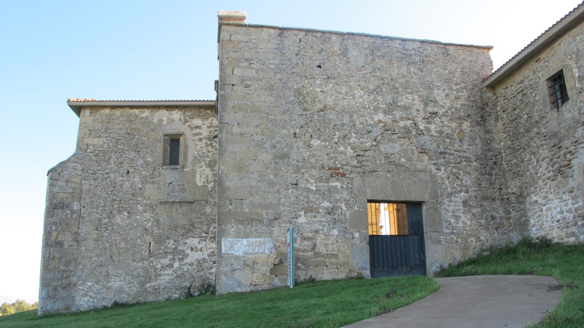 San Formerioren Santutegia, Pangua