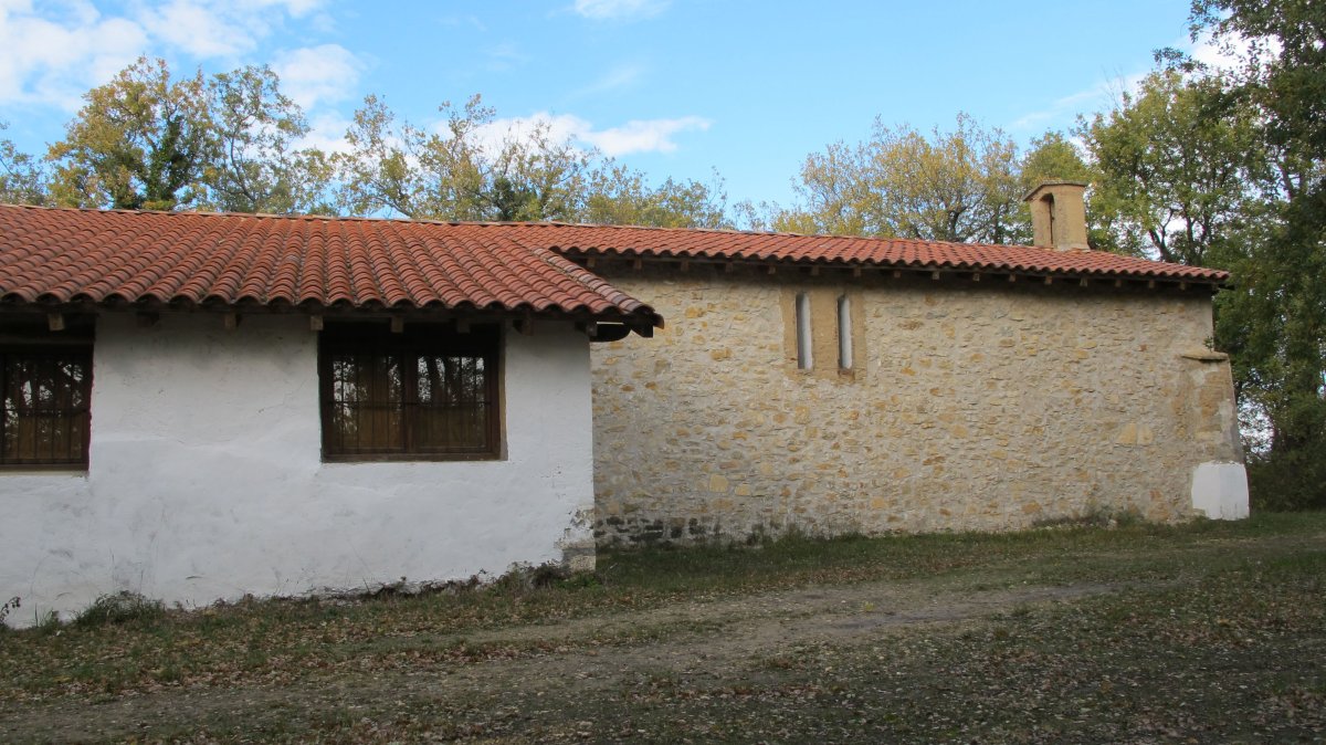 Santa Luzia ermita, Añua