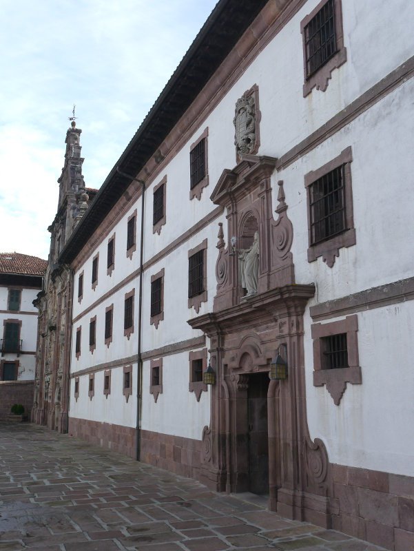 Andra Mari Komentua, Arizkun