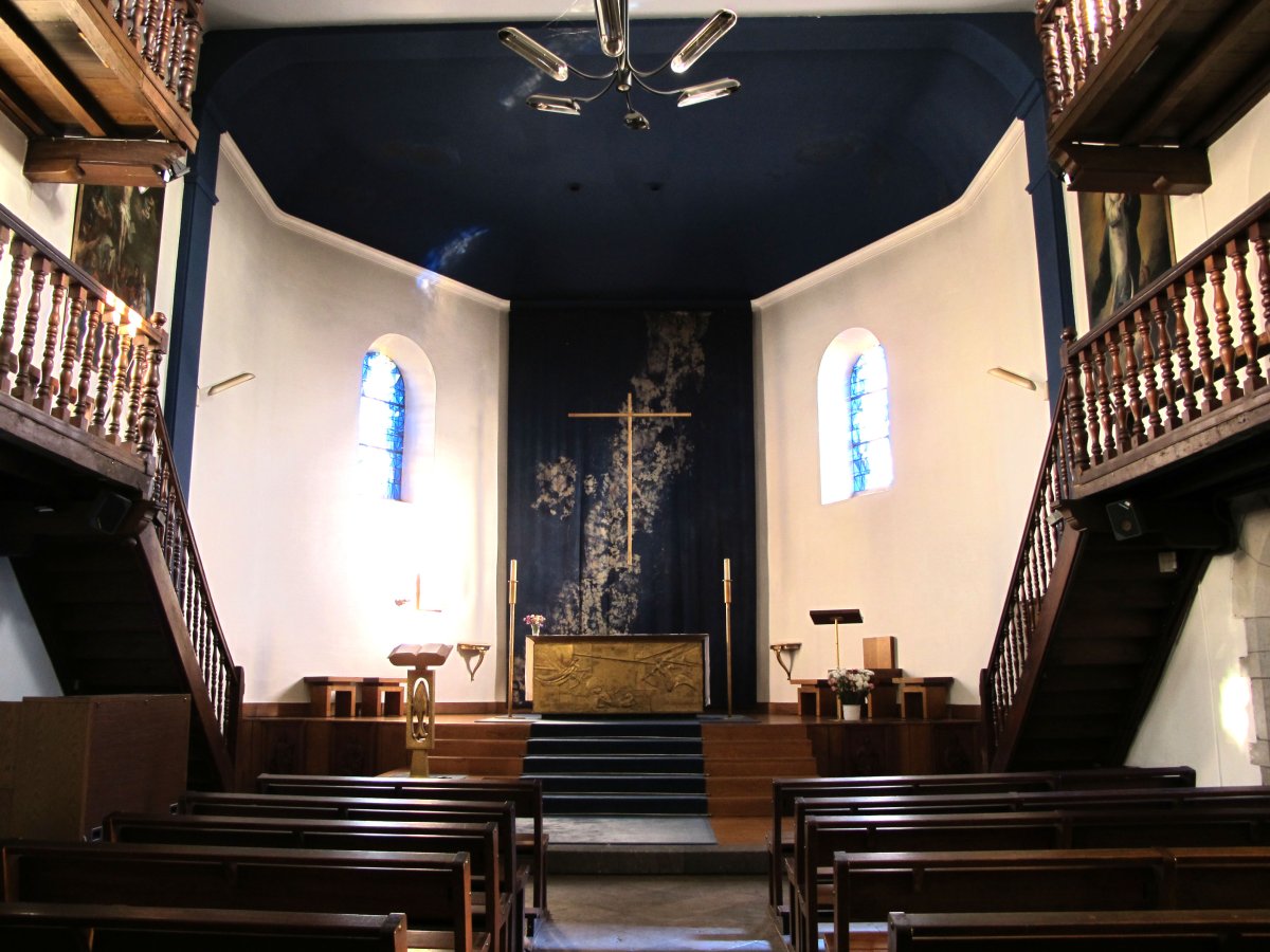 Saint Pierre eliza, Hiriburu