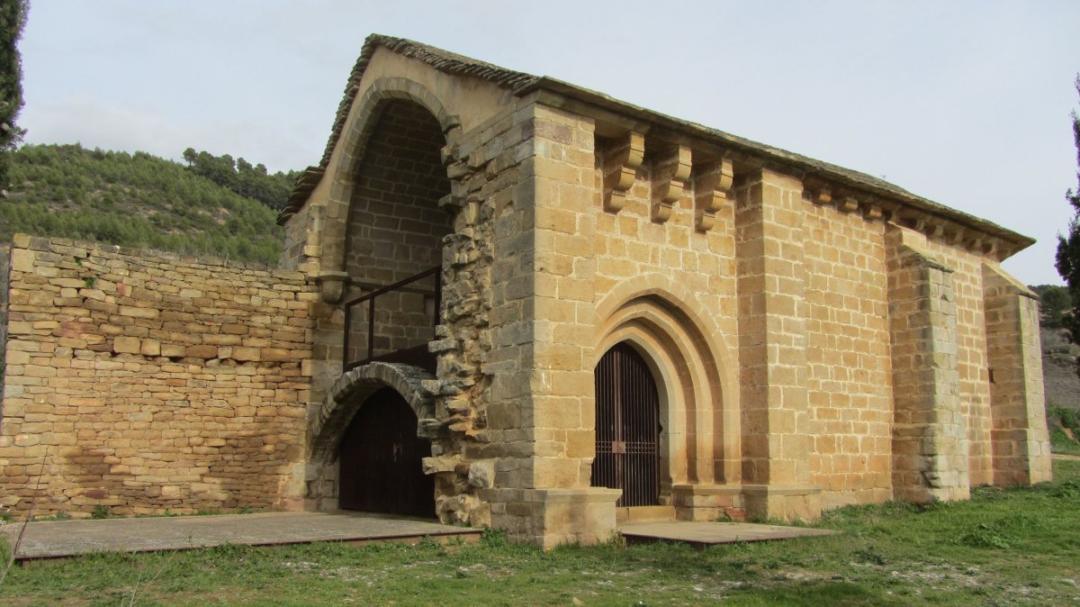 Anitz ermita, Zirauki