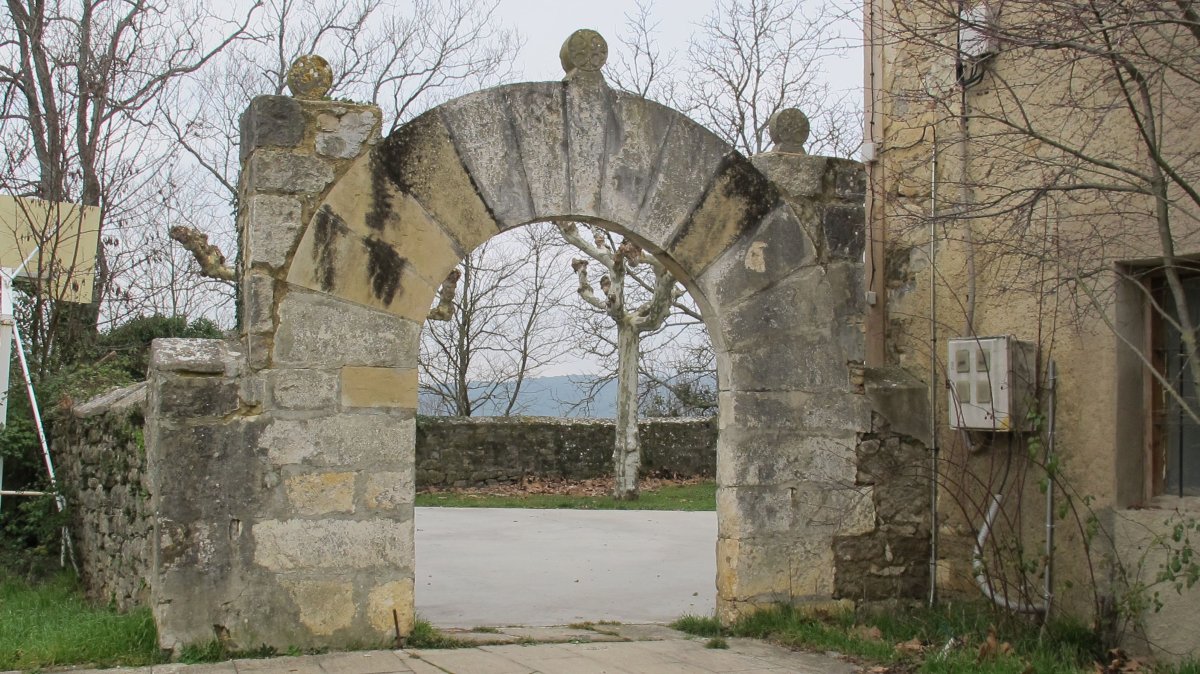 Asuncion elizarako sarrera