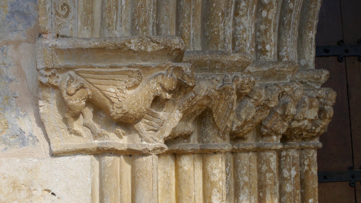 San Vicente eliza, Etxarren