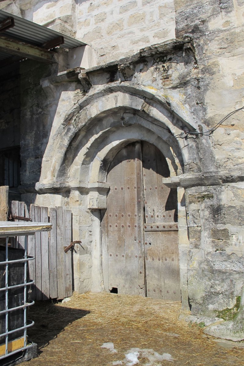 San Esteban ermita, Egillor