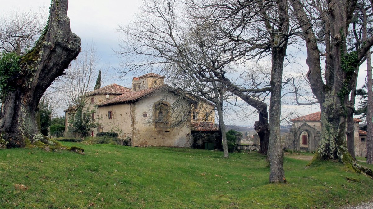 Azkubea ermita, Azkaine