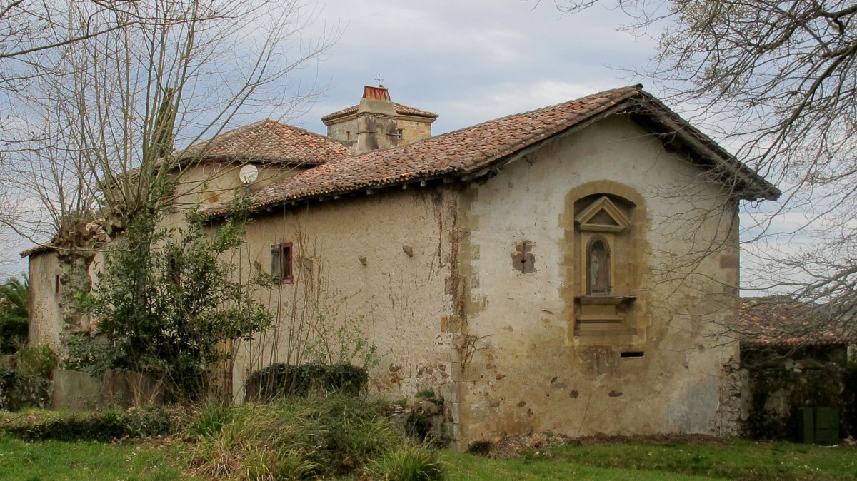 Azkubea ermita, Azkaine