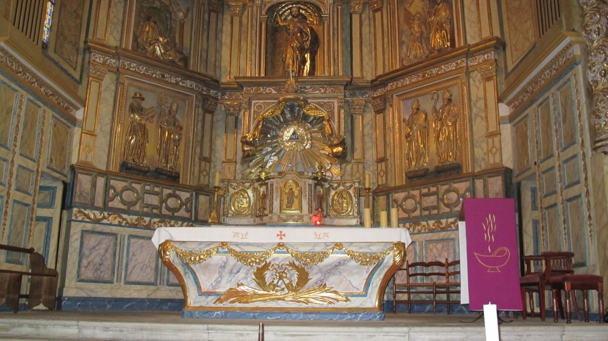 Saint Pierre eliza, Senpere