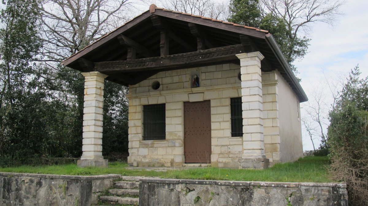 San Migel ermita, Uztaritze