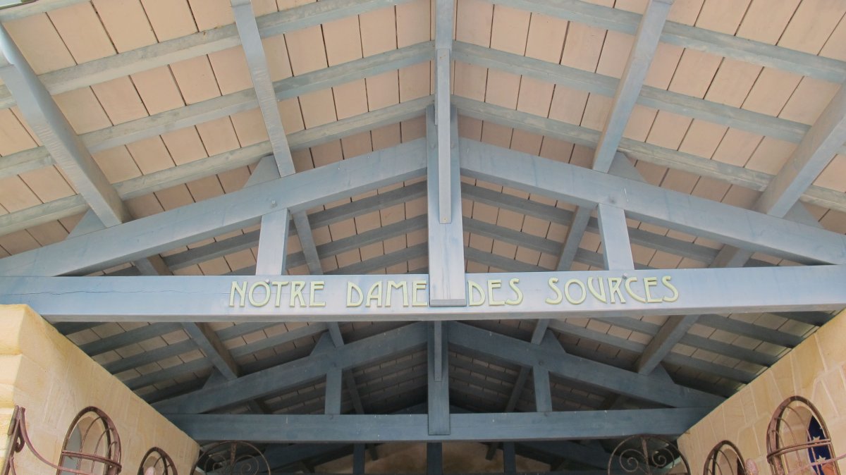 Notre Dame des Sources ermita, Kanbo