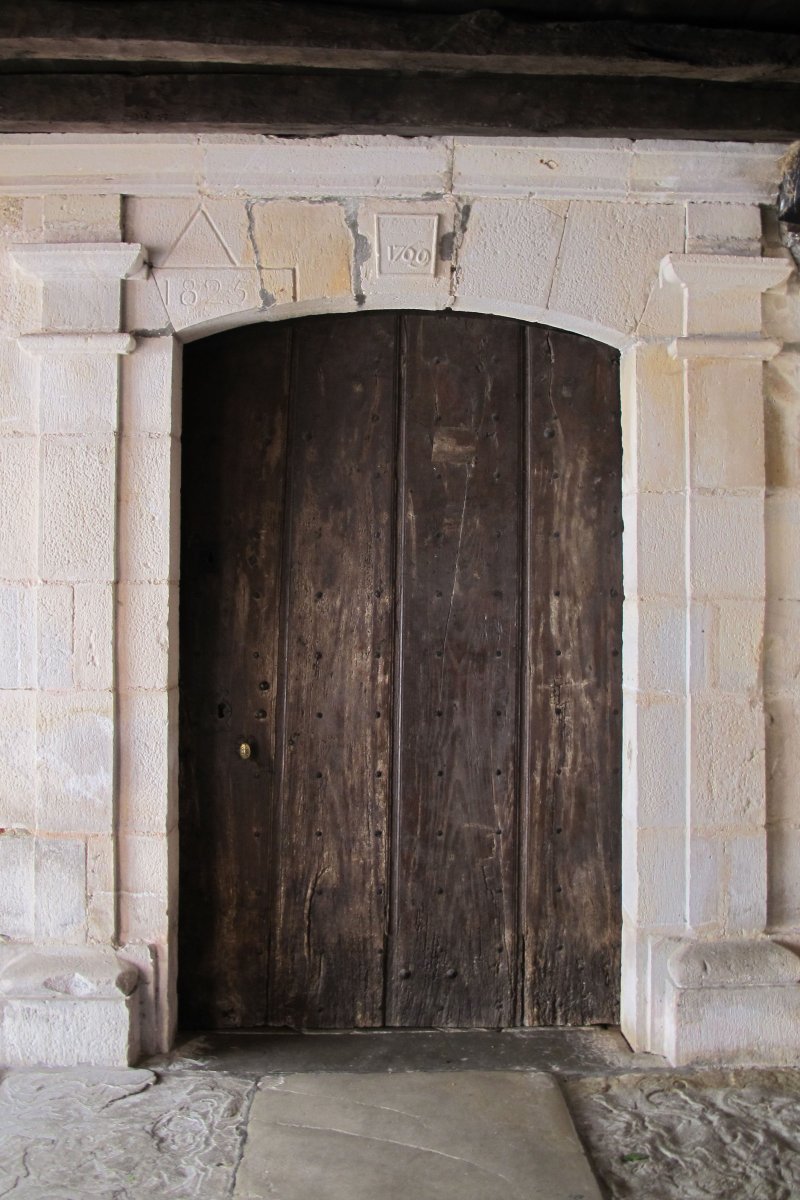 San Juan Bautista eliza, Mugerre