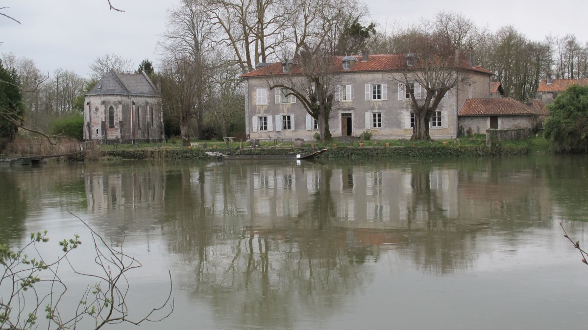Inmaculada Concepcion ermita, Ahurti