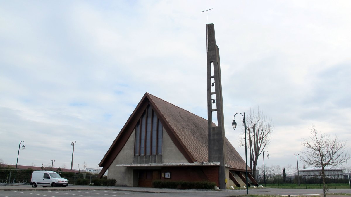 San Jose eliza, Mugerre