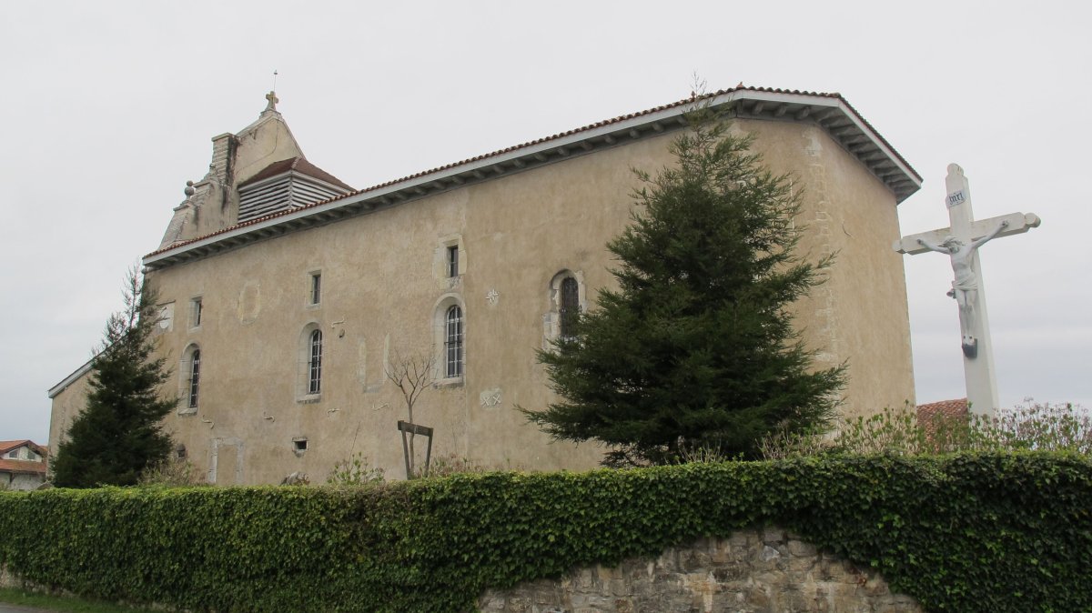 San Juan Bautista eliza, Mugerre