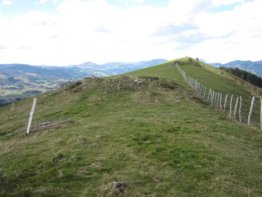 Marzo 2013 dólmen Urrezuloko Armurea