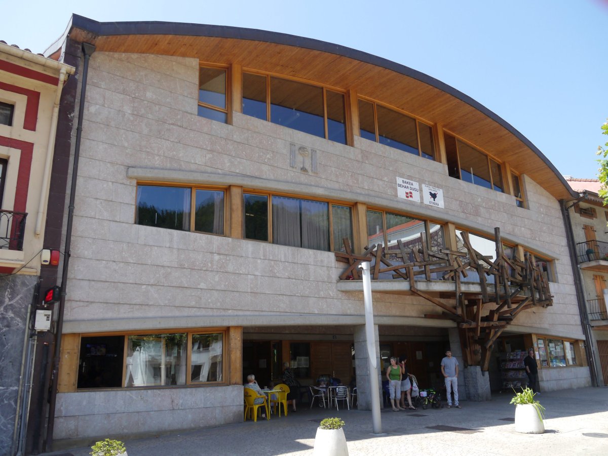 Udaletxea, Legorreta