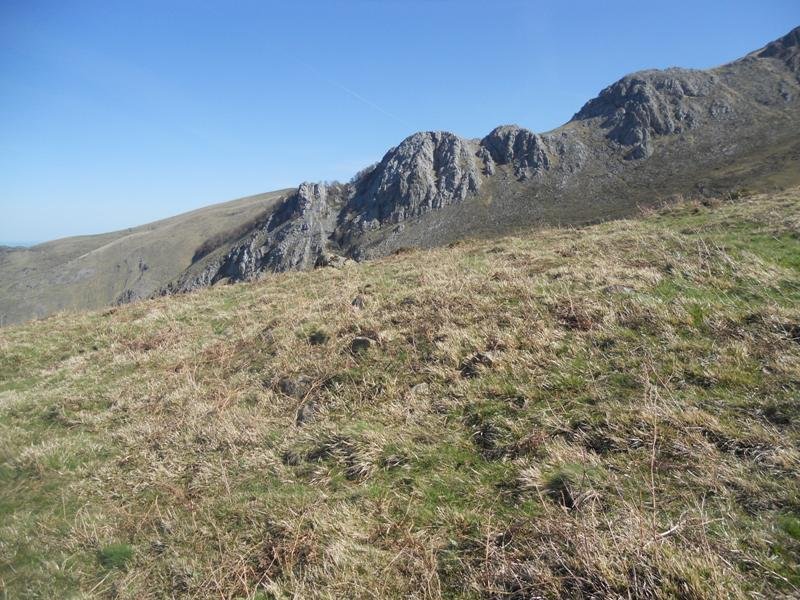 behorlegi mendebalde 3