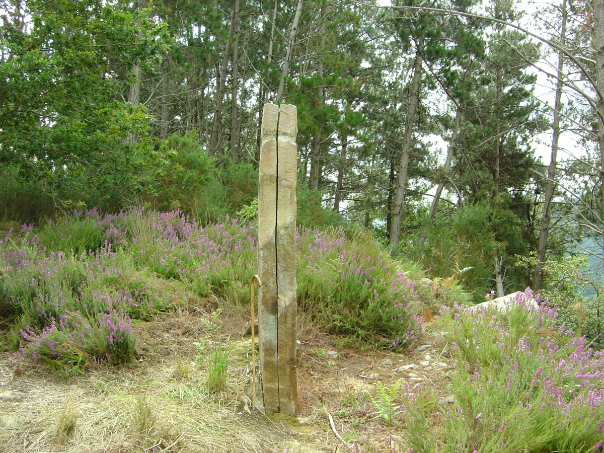 Monolito-Menhir Sorbitzuaga Julio 2009