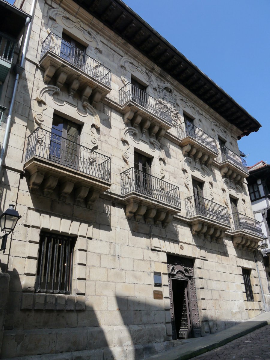 Zuloaga jauregia, Hondarribia