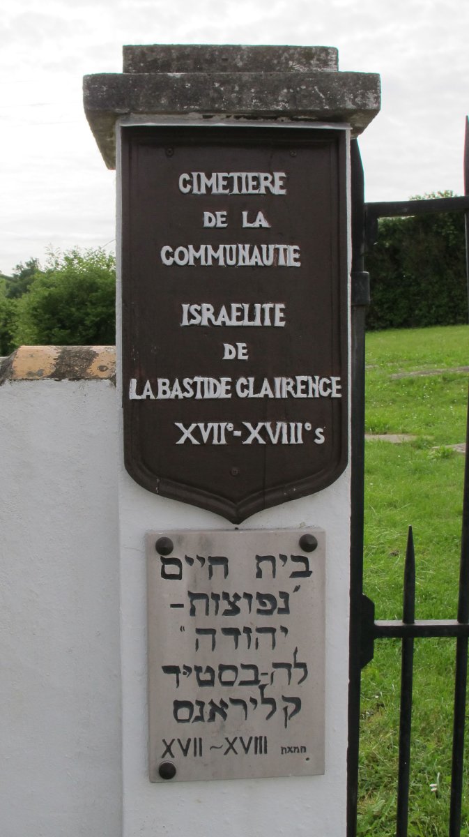 Isrraeliten Hilerria, Bastida