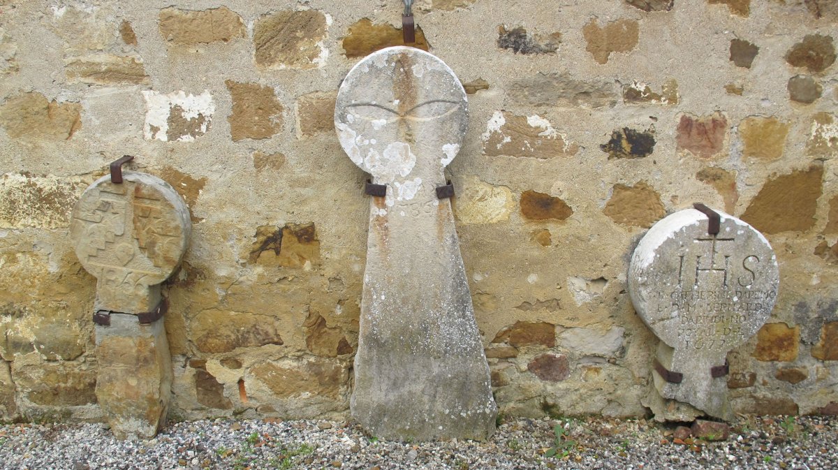 Saint Jacques eliza, Arruta Sarrikota