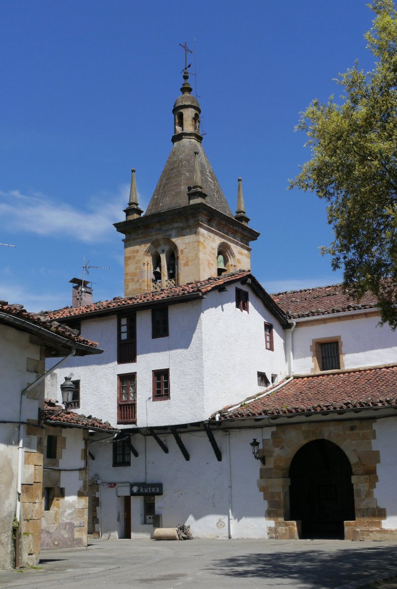 Andra Mari eliza, Zerain