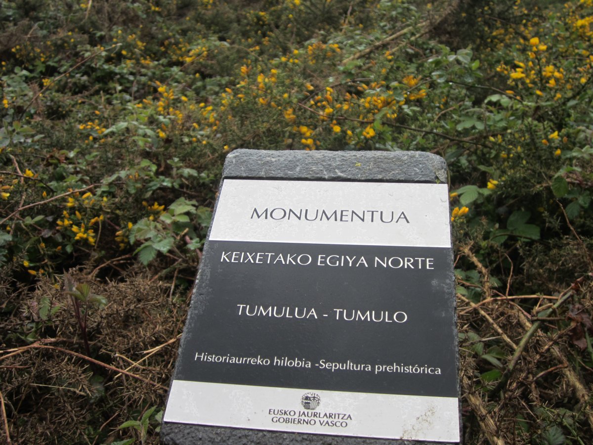 Túmulo Keixetako Egiya Ipar  (Mayo 2013)