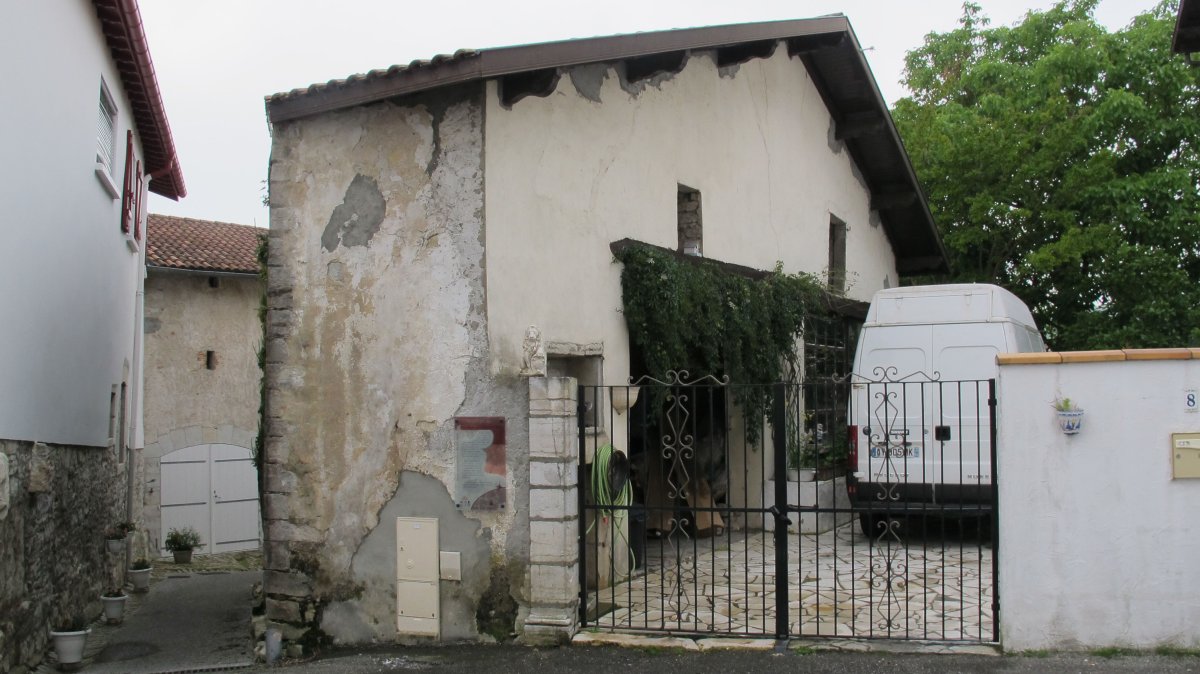 Maison Apremont (XVII m.), Bidaxune