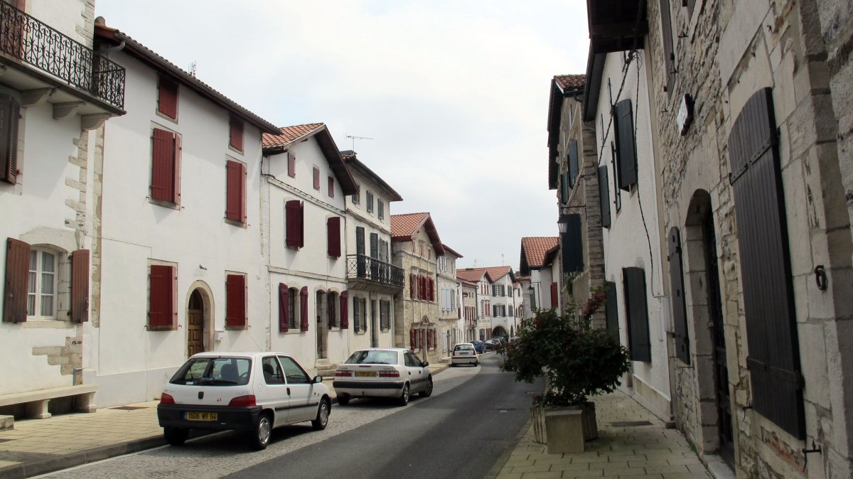 Saint Jacques kalea, Bidaxune