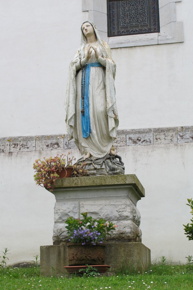 Saint Jacques eliza, Bidaxune