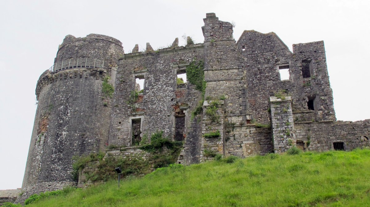 Gramont gaztelua, Bidaxune