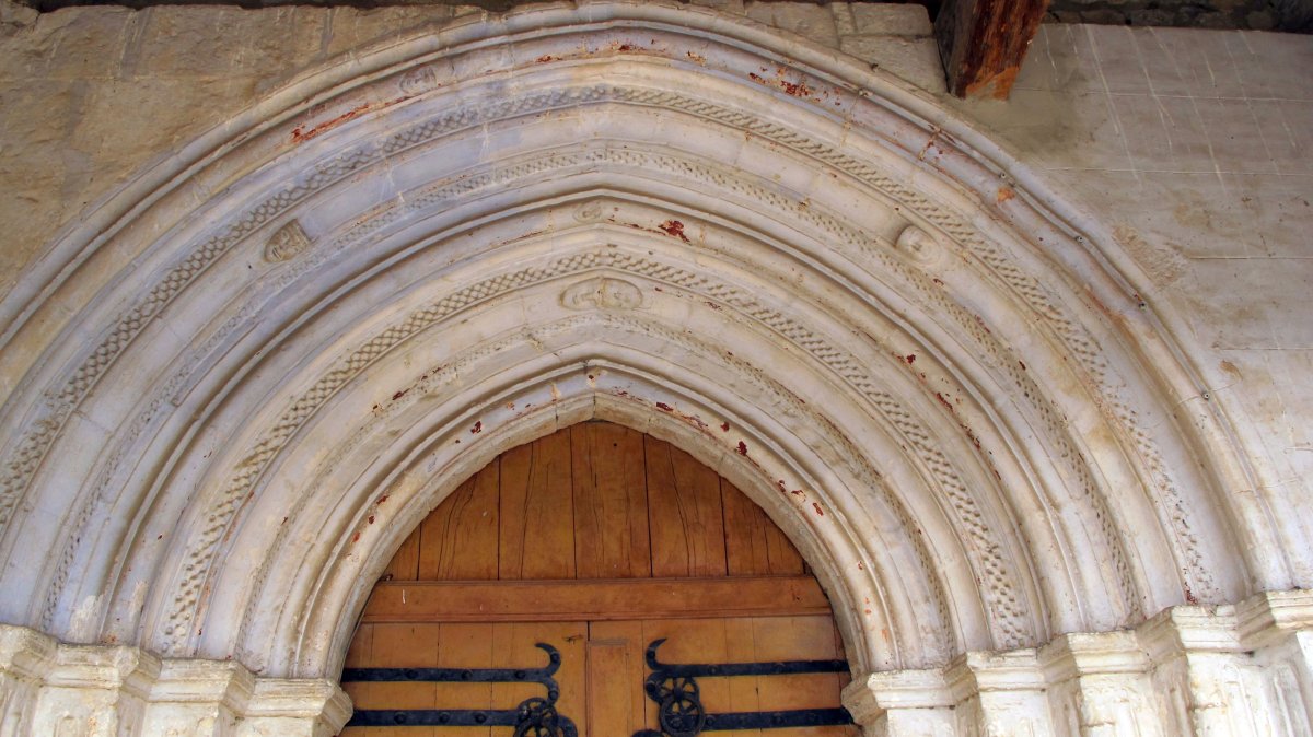 Asuncion de Nuestra Señora eliza, Erdoña